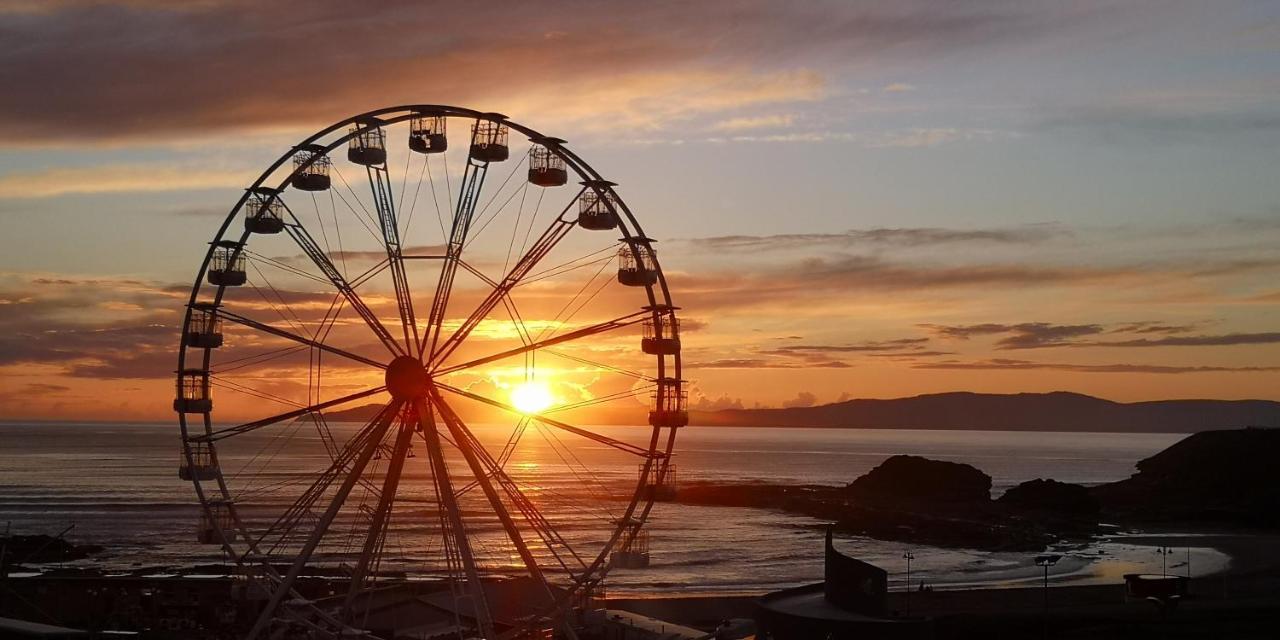 Palm Cove Bundoran Luxurious Sea View Balcony Free Wifi Netflix Sleeps 5 Apartamento Exterior foto